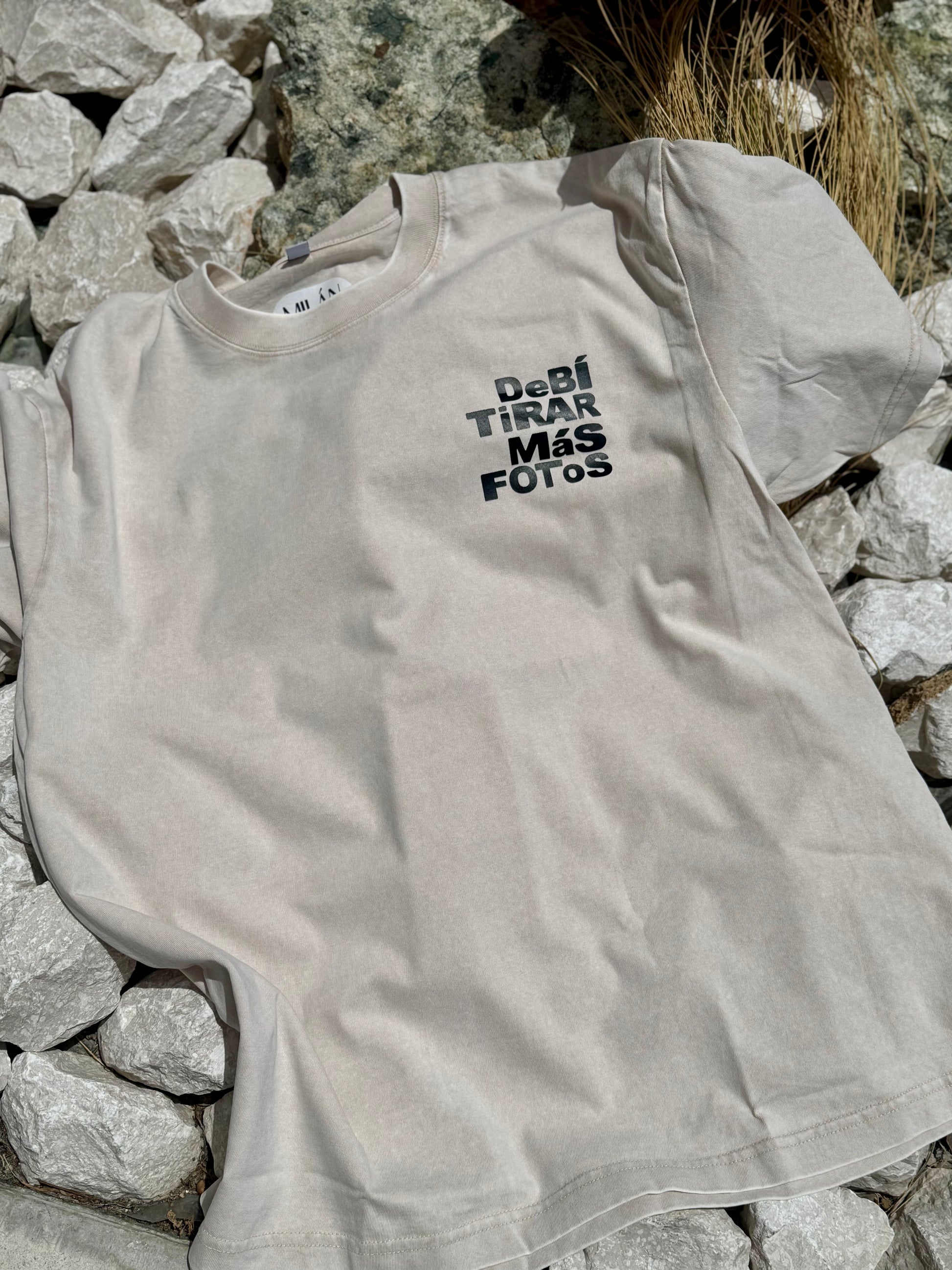 Seguimo Aquí Oversized TShirt
